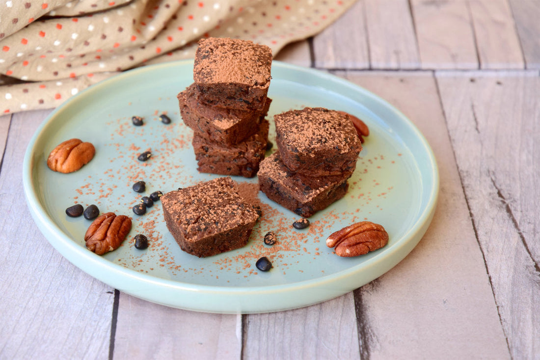 Saftige Pekan-Brownies (mit Pekan-Stücken)