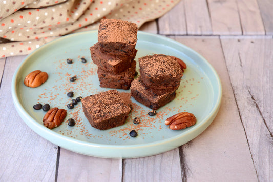 Saftige Pekan-Brownies (mit Pekan-Stücken)