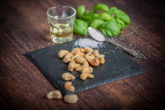 Cashew Öl geröstet und gesalzen
