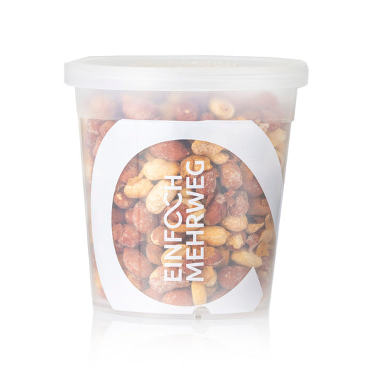 Erdnüsse geröstet gesalzen im Mehrwegbecher – Frontansicht