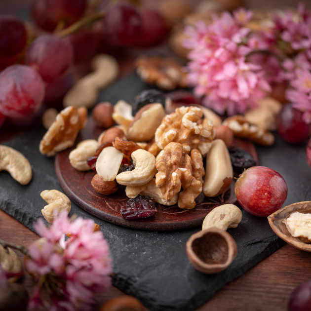 nussmart Nuss-Frucht Mischung mit 8 Nuss und Frucht Komponenten. 

Bestehend aus Paranusskerne